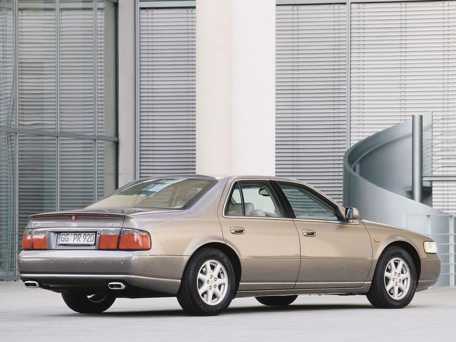  Cadillac Seville STS 1998 года  (EU) (фото 14 из 28)